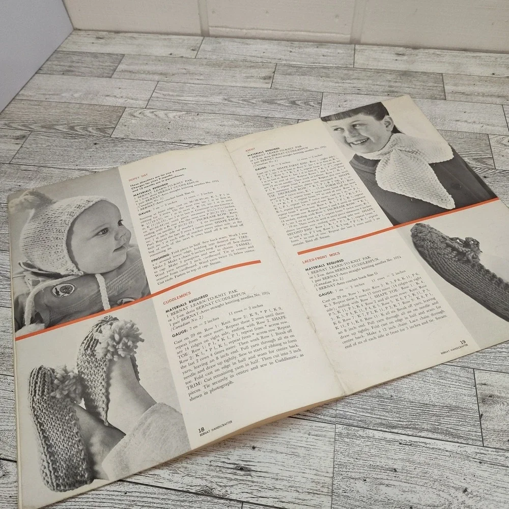 Bernat Learn to Knit‎ 1965 Book 127 Craft Booklet Patterns Retro Knitting Craft